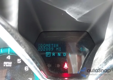 2015 Chevrolet Traverse Ls z USA, uszkodzony, nr VIN 1GNKVFED6FJ293826